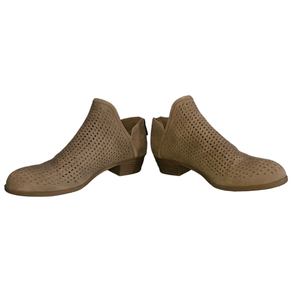 Indigo rd. Cut Out Mini Heel Ankle Boots - Picture 1 of 6